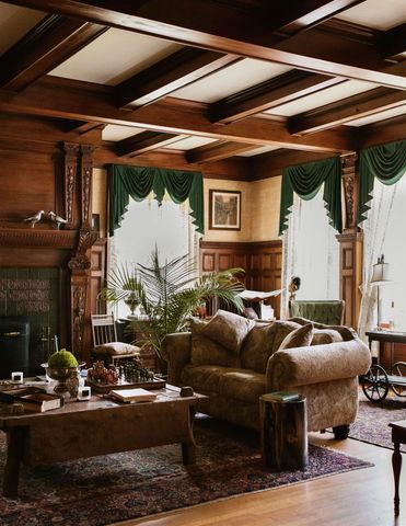 124 Elm Street, Bennington, VT 05201