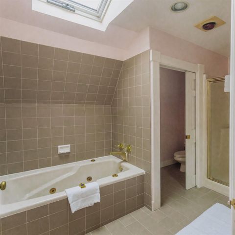 124 Elm Street, Bennington, VT 05201