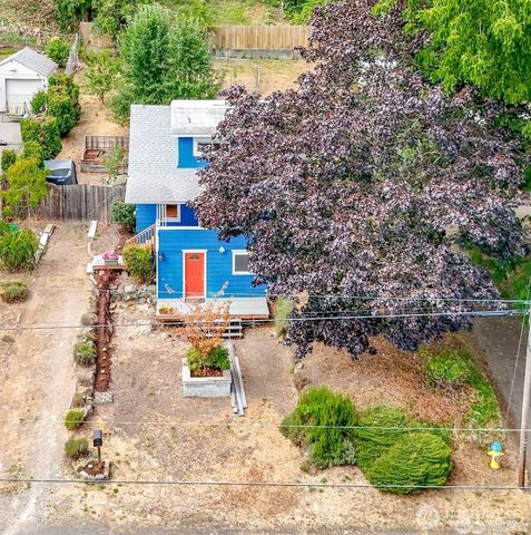 1551 N Callow Avenue, Bremerton, WA 98312