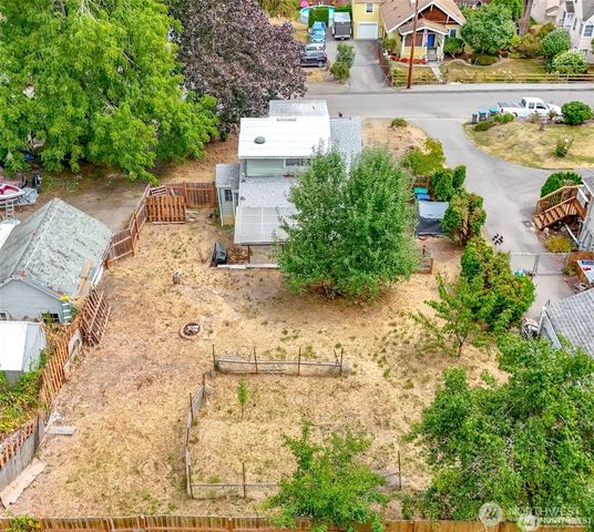 1551 N Callow Avenue, Bremerton, WA 98312