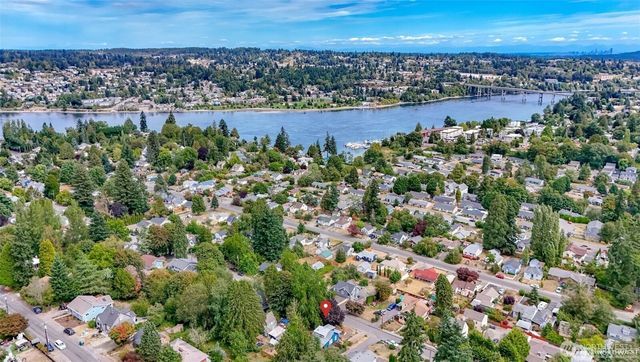 1551 N Callow Avenue, Bremerton, WA 98312