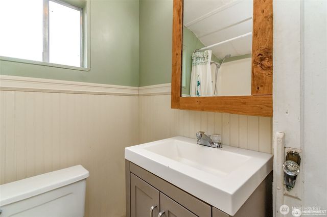 1551 N Callow Avenue, Bremerton, WA 98312