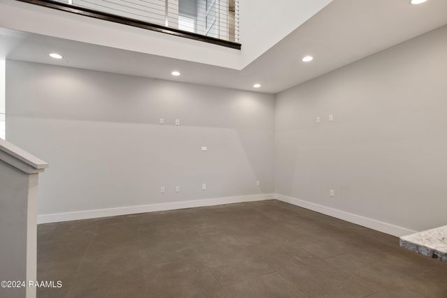 310 Highland Oaks Lane, Lafayette, LA 70508