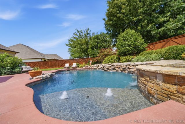 3121 E 146th Place S, Bixby, OK 74008