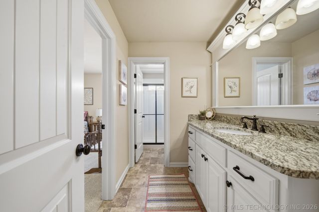 3121 E 146th Place S, Bixby, OK 74008