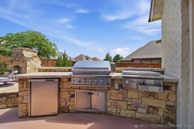 3121 E 146th Place S, Bixby, OK 74008