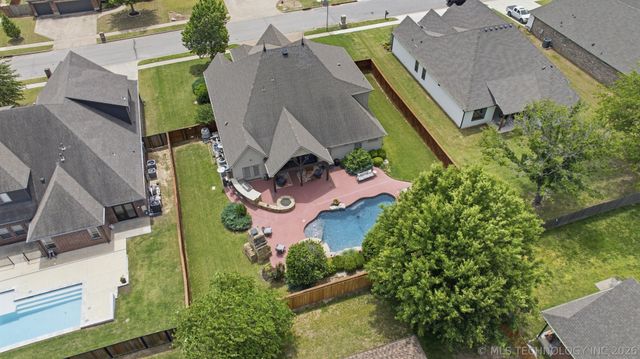 3121 E 146th Place S, Bixby, OK 74008