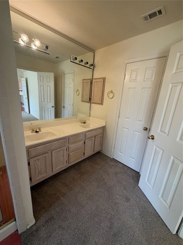 2707 Red Oak Drive, Grand Prairie, TX 75052