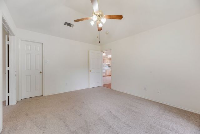 2707 Red Oak Drive, Grand Prairie, TX 75052