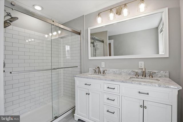 230 W LIBERTY ST, Lancaster, PA 17603