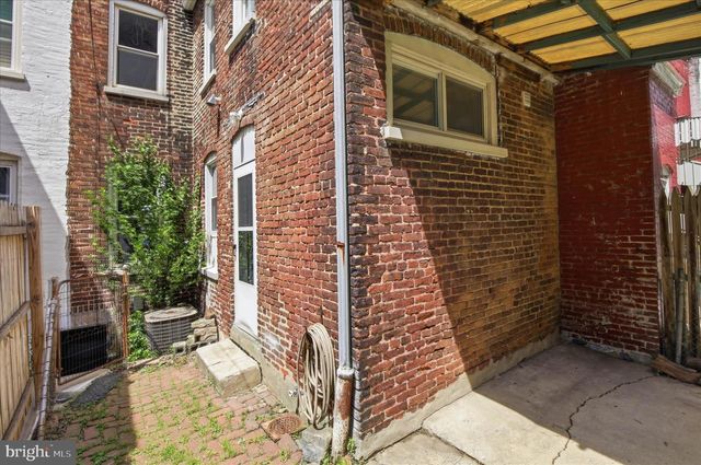 230 W LIBERTY ST, Lancaster, PA 17603