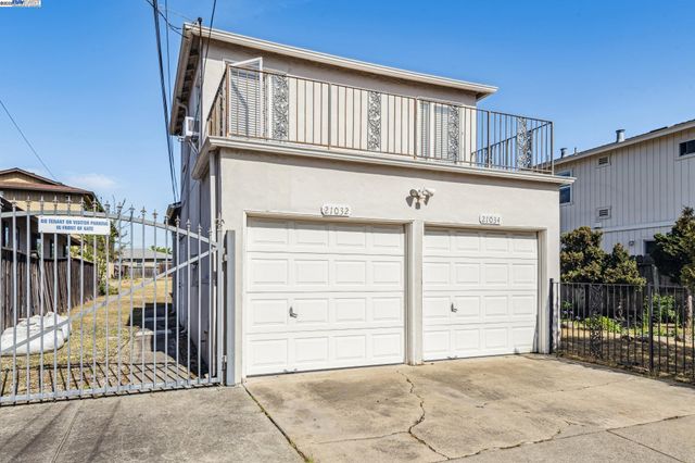 21032 Baker Rd, Castro Valley, CA 94546
