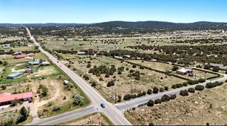 951 Mountain Valley Road, Tijeras, NM 87059