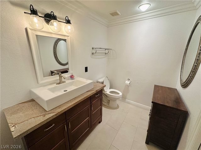 2200 South Fort Apache Road 2251, Las Vegas, NV 89117