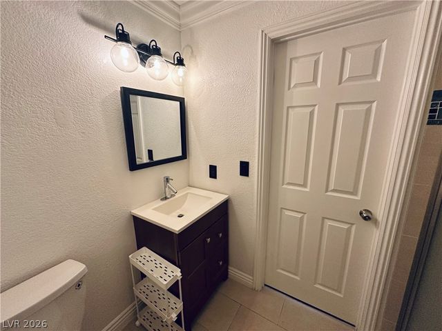 2200 South Fort Apache Road 2251, Las Vegas, NV 89117