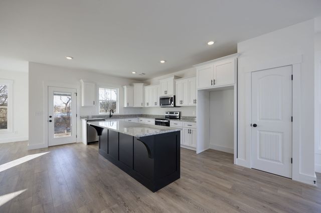 2175 Rylee Way, Greenbrier, TN 37073