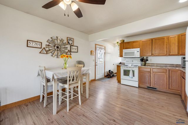 108 E ST ANNE, Rapid City, SD 57701