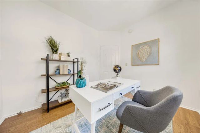 1900 Vine B, Alhambra, CA 91801