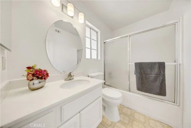 1900 Vine B, Alhambra, CA 91801