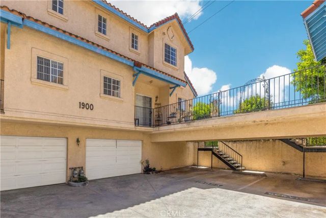 1900 Vine B, Alhambra, CA 91801