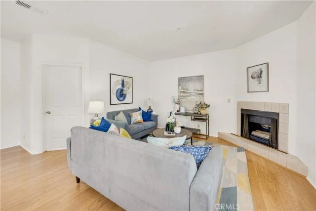 1900 Vine B, Alhambra, CA 91801
