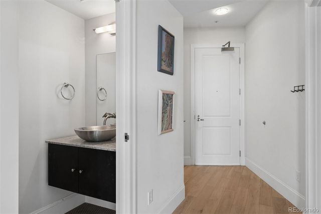 2001 N Lincoln Street 2310, Denver, CO 80202