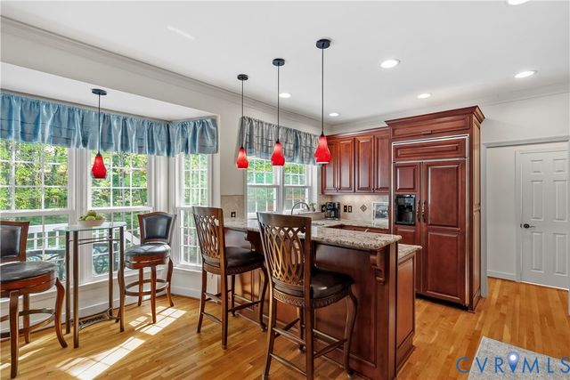 5901 Eastbluff Ct, Midlothian, VA 23112