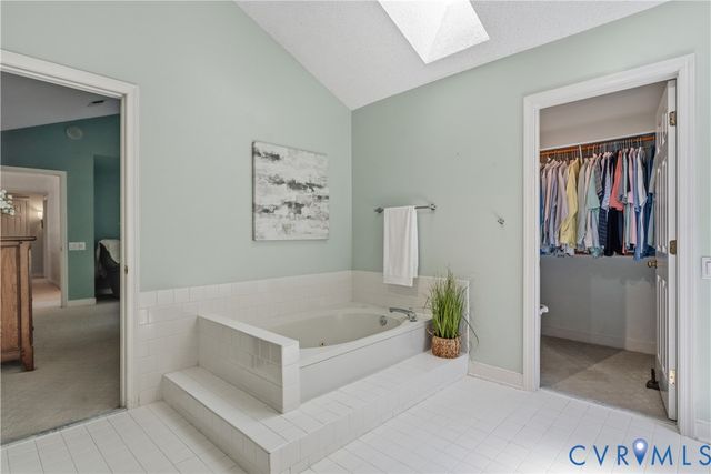 5901 Eastbluff Ct, Midlothian, VA 23112