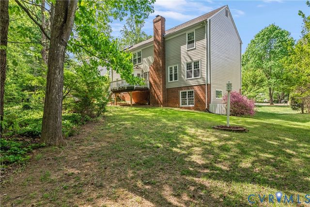 5901 Eastbluff Ct, Midlothian, VA 23112