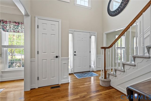 5901 Eastbluff Ct, Midlothian, VA 23112