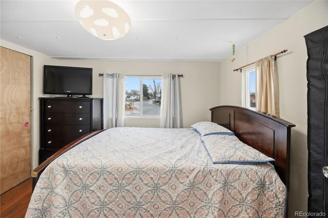 2900 Cascade Drive, Denver, CO 80260