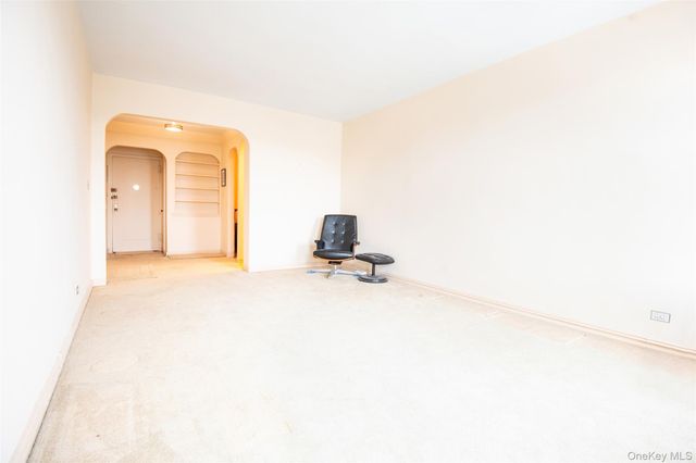 3321 Bruckner Boulevard 4M, Bronx, NY 10461