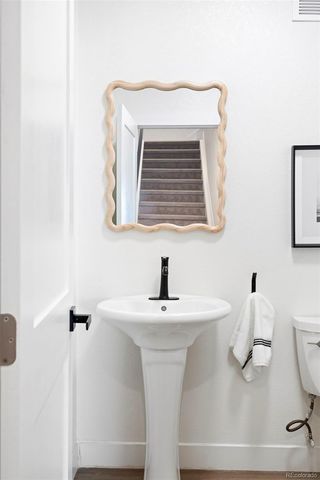 385 East Street, Louisville, CO 80027