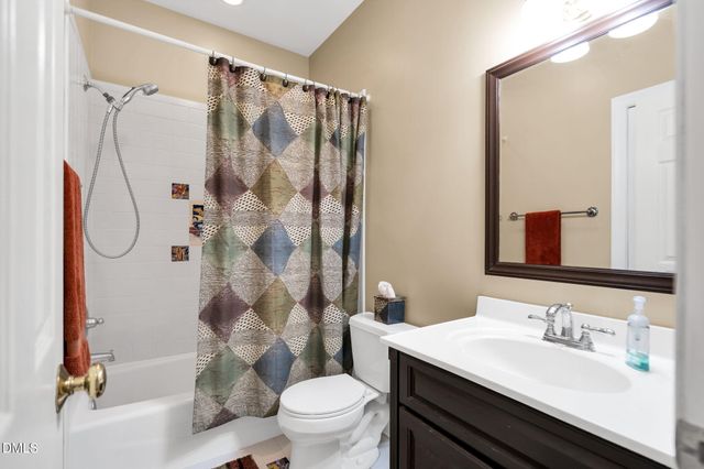 117 Holly Bay Lane, Holly Springs, NC 27540