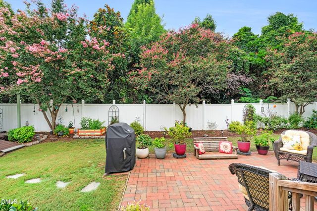 117 Holly Bay Lane, Holly Springs, NC 27540
