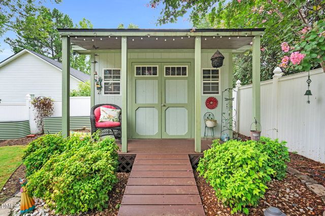 117 Holly Bay Lane, Holly Springs, NC 27540