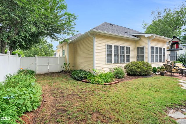 117 Holly Bay Lane, Holly Springs, NC 27540