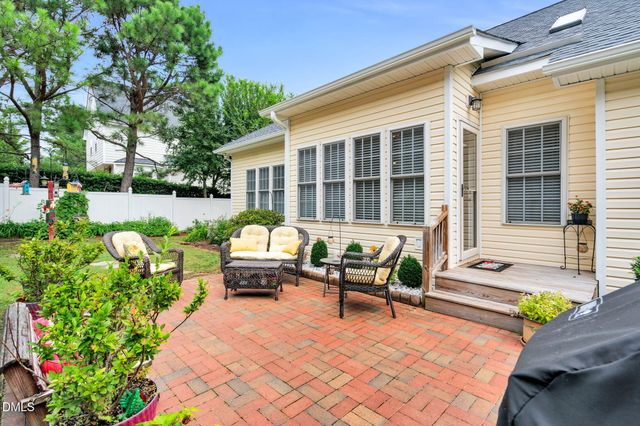 117 Holly Bay Lane, Holly Springs, NC 27540