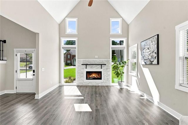 181 Eagle Glen Drive, Woodstock, GA 30189