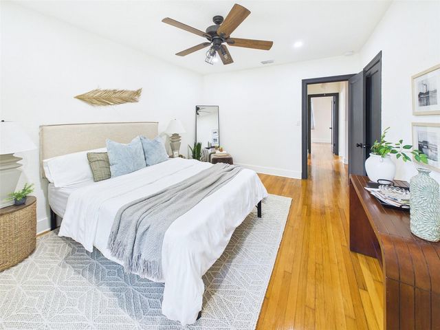 1210 E IDLEWILD AVENUE, Tampa, FL 33604