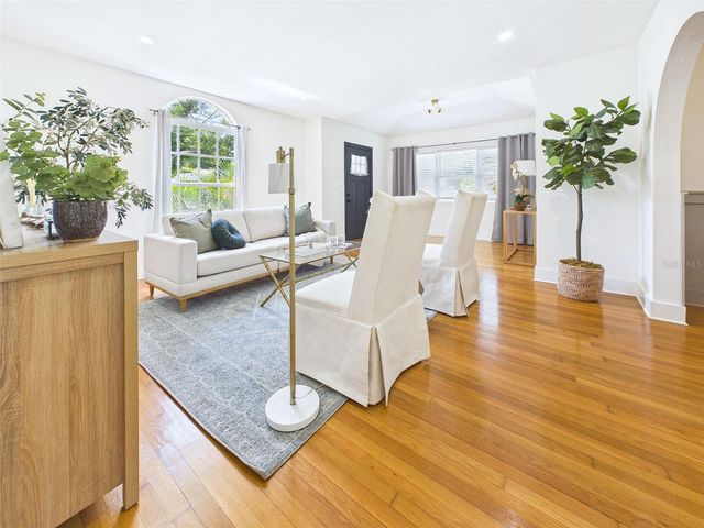 1210 E IDLEWILD AVENUE, Tampa, FL 33604