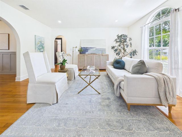 1210 E IDLEWILD AVENUE, Tampa, FL 33604