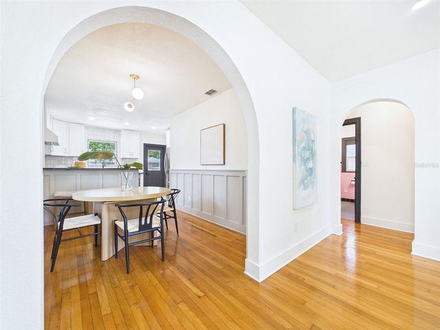 1210 E IDLEWILD AVENUE, Tampa, FL 33604