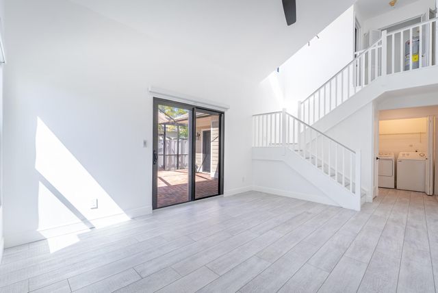 302 Summerwinds Lane, Jupiter, FL 33458