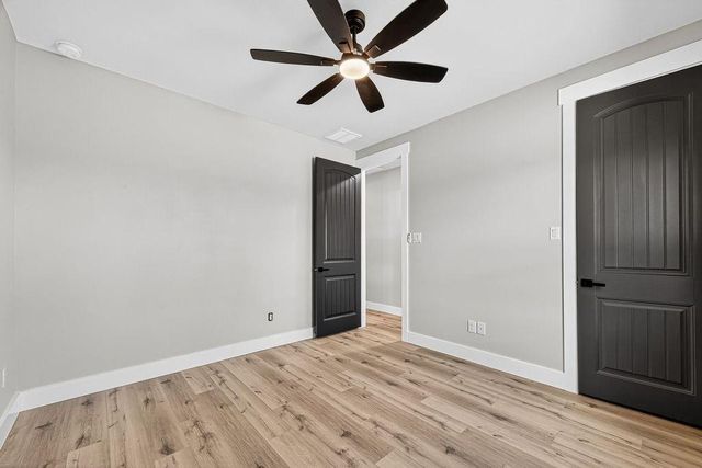 484 Angus Trail, Angleton, TX 77515