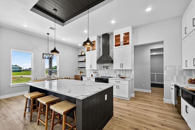 484 Angus Trail, Angleton, TX 77515