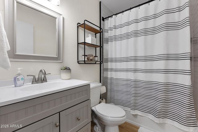 1916 W MORNINGSIDE Drive 67, Phoenix, AZ 85023