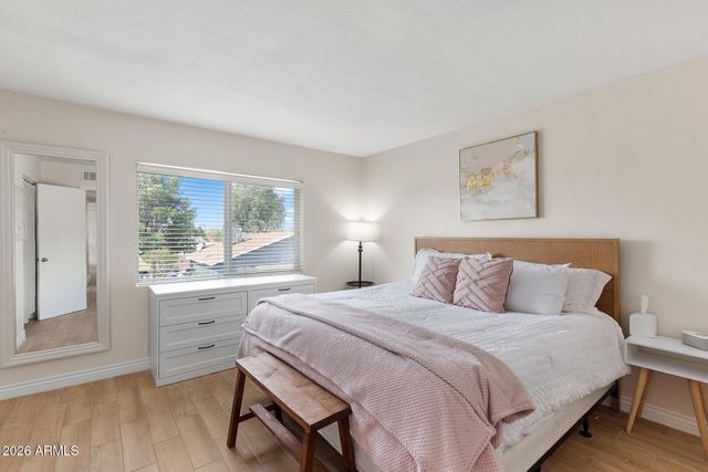 1916 W MORNINGSIDE Drive 67, Phoenix, AZ 85023