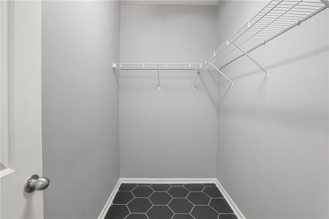 702 Barberry Drive, Woodstock, GA 30188