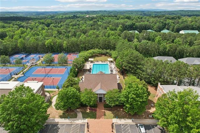 702 Barberry Drive, Woodstock, GA 30188